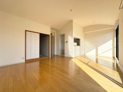 【居間・リビング】 | ヴェリテ上野東