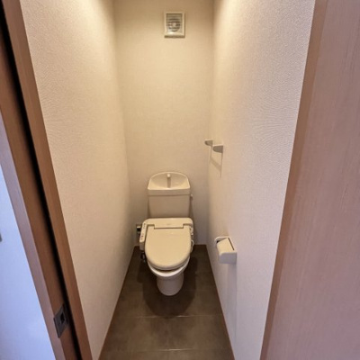 【トイレ】 | EAST NONAMI八番館