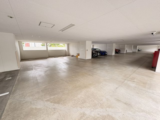 ワコーレ舞子オーナーズヴィラの駐車場