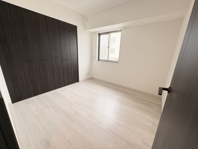 ワコーレ舞子オーナーズヴィラの洋室