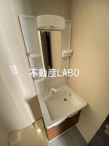 GRAND STEADY 天王寺町の洗面所