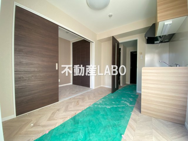 GRAND STEADY 天王寺町の居間・リビング