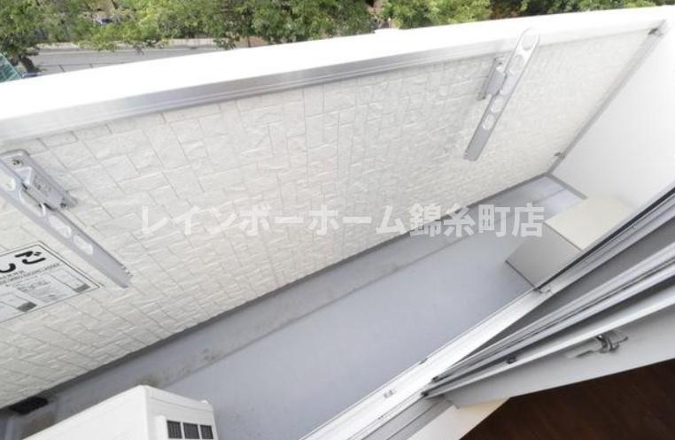 プリズム8番館のバルコニー