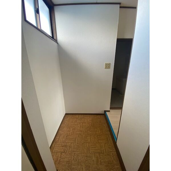 ハイムKUSAKIの玄関