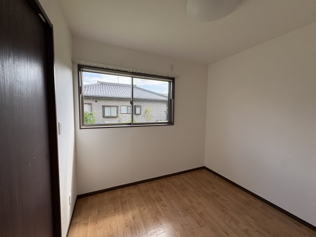 茂原市上永吉のアパートの洋室