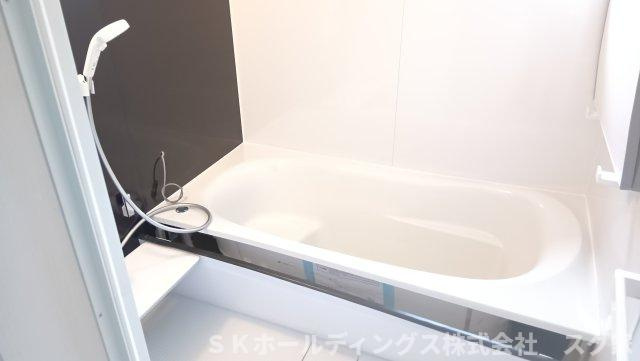 舞鶴市七日市２期１号棟の浴室