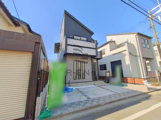 【外観】 | 西東京市南町２丁目　新築戸建て　２号棟 | モダンなフォルムで街並みに溶け込み住む人の暮らしを見守ります