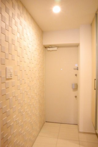 アルファステイツ助任本町の玄関