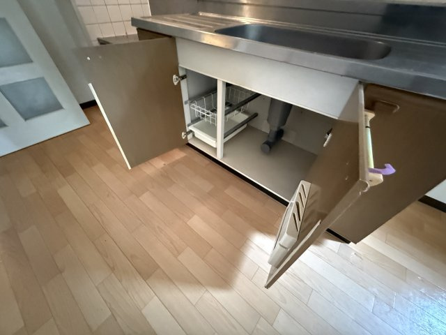 豊中市立花町３丁目の賃貸マンションの収納