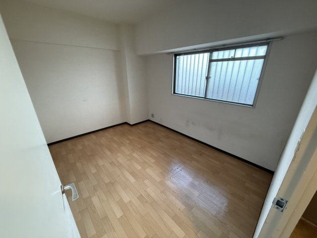 豊中市立花町３丁目の賃貸マンションの寝室