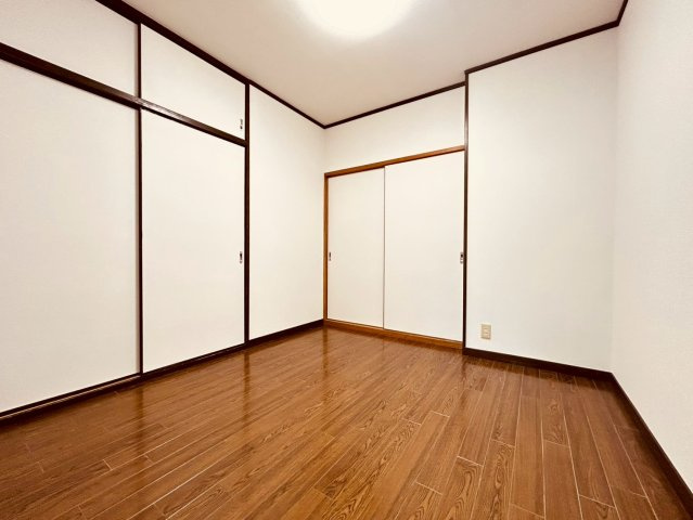 宮脇マンションIIの居間・リビング