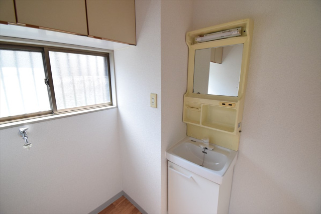 南大河戸建  の独立洗面台|独立洗面化粧台付き