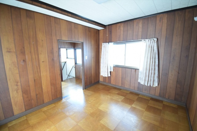 南大河戸建  の洋室|きれいな洋室です