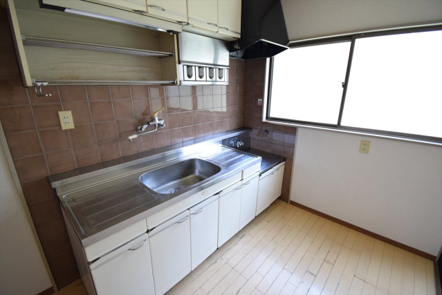 南大河戸建  のキッチン|きれいなキッチンです