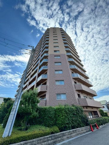 サンメゾン寝屋川の外観