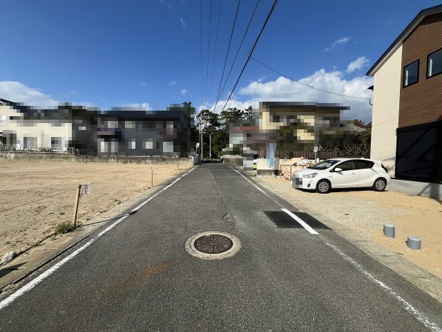 【その他】 | 福岡市東区雁の巣1丁目3期　1号棟（全1棟）【仲介手数料無料・0円】 | 現地写真。前面道路です。