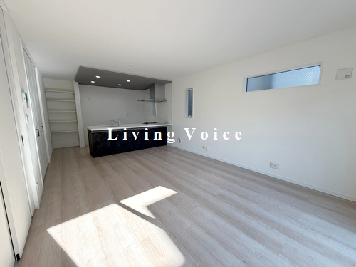 【キッチン】 | 【仲介手数料０円】厚木市第5山際　新築一戸建て　全2棟 | 厚木市第5山際　新築一戸建て　全2棟