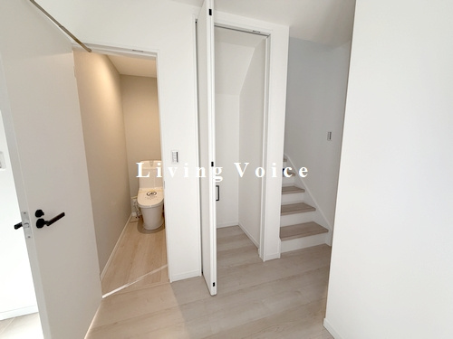 【独立洗面台】 | 【仲介手数料０円】厚木市第5山際　新築一戸建て　全2棟 | 厚木市第5山際　新築一戸建て　全2棟