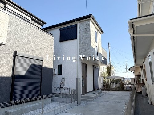 【外観】 | 【仲介手数料０円】厚木市第5山際　新築一戸建て　全2棟 | 1号棟外観パース　厚木市第5山際　新築一戸建て　全2棟