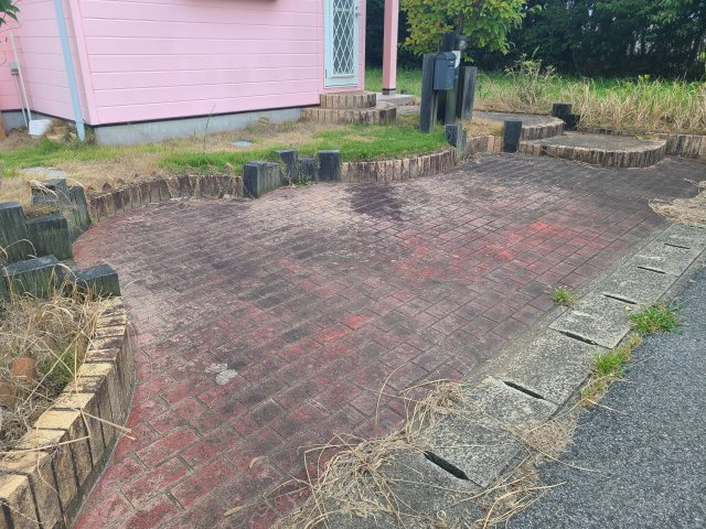 東金市下谷貸家の駐車場