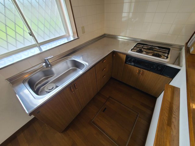 東金市下谷貸家のキッチン