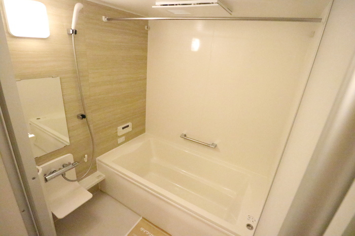 エルビエント2の浴室