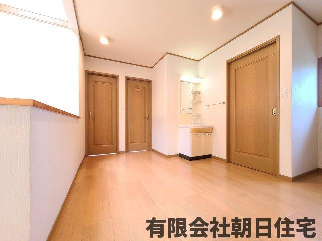 【内装】 | 古志原2丁目戸建 | 明るい室内です