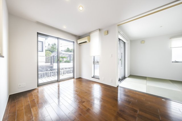 千種区光が丘二丁目戸建の居間・リビング|ゆったり過ごせる居間です