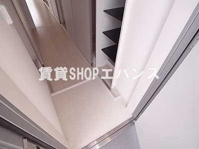 【玄関】 | リブリ・ブリッジ津田沼