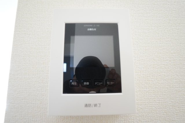 リーブルガーデン常滑市かじま台第2　1号棟の設備|録画機能があり、どのような人が何時に来訪されたのかがわかります、防犯はもちろん、お届け物の把握にも便利です。ライト付きで夜間でも安心です。