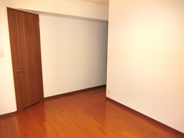 ◆２沿線以上利用可◆バルコニー広々３ＬＤＫ住戸◆全居室収納スペース付き◆パデシオン西大津の洋室|洋室