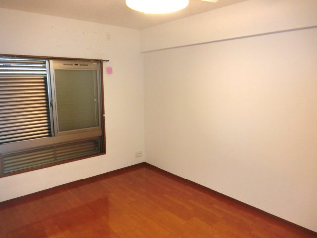 ◆２沿線以上利用可◆バルコニー広々３ＬＤＫ住戸◆全居室収納スペース付き◆パデシオン西大津の洋室|洋室