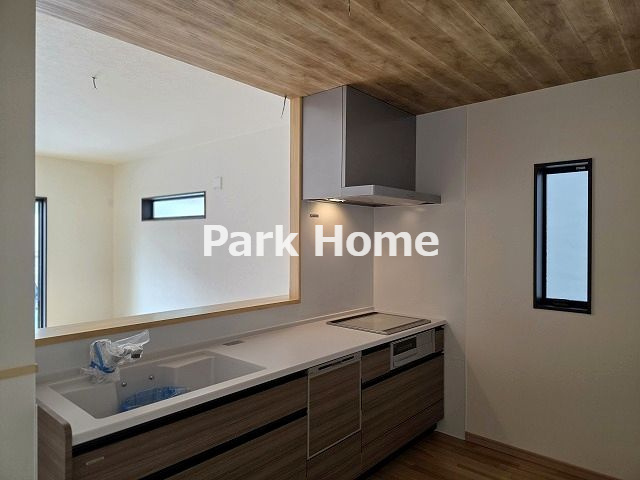 高知市鴨部　新築戸建てのキッチン