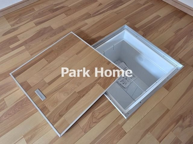 高知市鴨部　新築戸建ての収納|床下収納