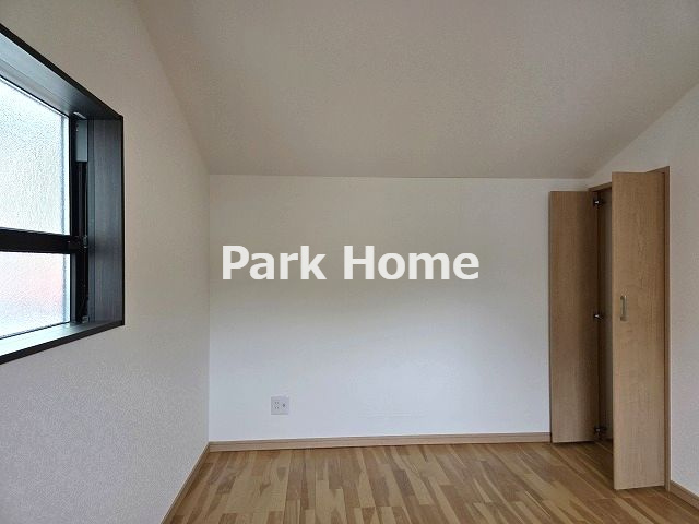 高知市鴨部　新築戸建ての洋室|２F:6洋室