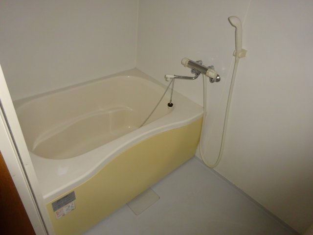 パルHAMADAの浴室