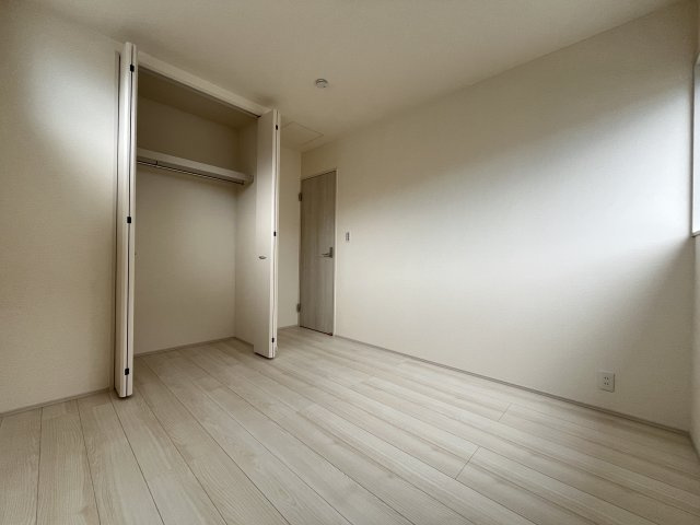 【寝室】 | 深谷市上柴町西第5  LiveleGarden.s　新築戸建　全2棟　1号棟