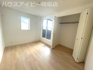 【洋室】 | 各務原市那加新田町新築建売残り1棟！新那加駅10分！那加第一小学校まで9分！お車3台以上可能！ | 各務原市那加新田町新築建売残り1棟！新那加駅10分！那加第一小学校まで徒歩9分！お車3台以上可能！