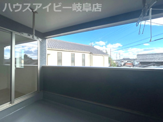 【バルコニー】 | 各務原市那加新田町新築建売残り1棟！新那加駅10分！那加第一小学校まで9分！お車3台以上可能！ | 各務原市那加新田町新築建売残り1棟！新那加駅10分！那加第一小学校まで徒歩9分！お車3台以上可能！