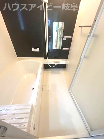 【浴室】の画像