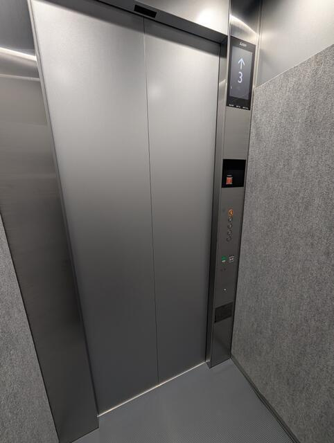 Ａｑｕａ　Ｂ．|エレベーター 