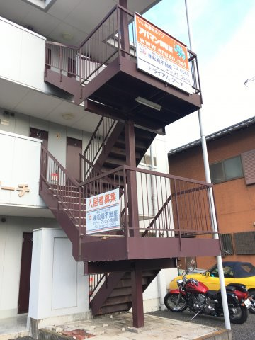 トライアムアーチのエントランス|毎日通るエントランスはこのようになっています