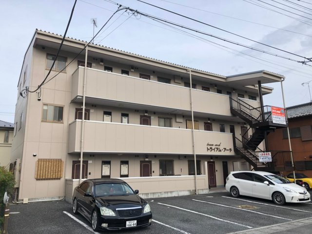 トライアムアーチの外観|外観は落ち着いています