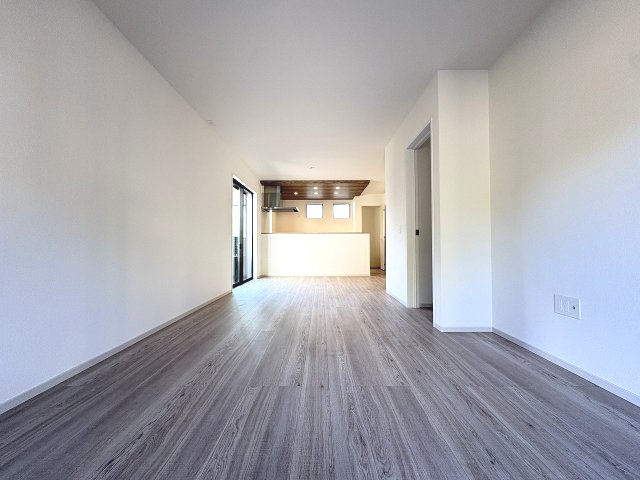 【居間・リビング】 | 福岡市東区雁の巣1丁目4期　1号棟（全2棟）【仲介手数料無料・0円】 | 現地写真。