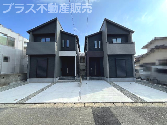 【外観】 | 福岡市東区雁の巣1丁目4期　1号棟（全2棟）【仲介手数料無料・0円】 | 現地写真。プラス不動産販売なら、現場の全ての棟をまとめてご見学頂けます。