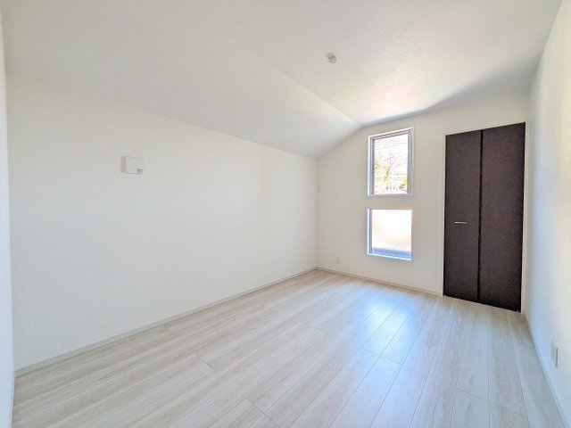 八王子市　長房町　新築一戸建て　４期の子供部屋|～2階6.0帖の洋室です～