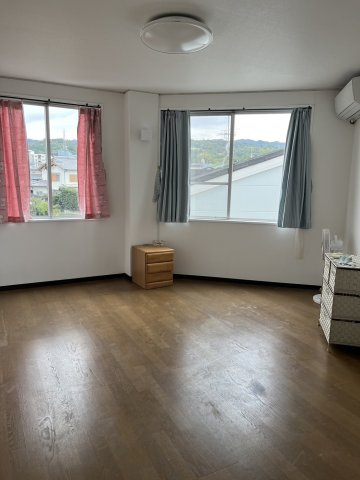 阪南市貝掛店舗付戸建　の洋室