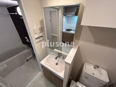 【独立洗面台】 | TLRレジデンス本町WEST