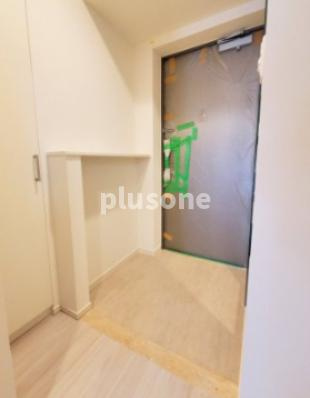 【玄関】 | スプランディッド十三本町