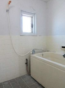 垂水上高丸住宅C棟の浴室